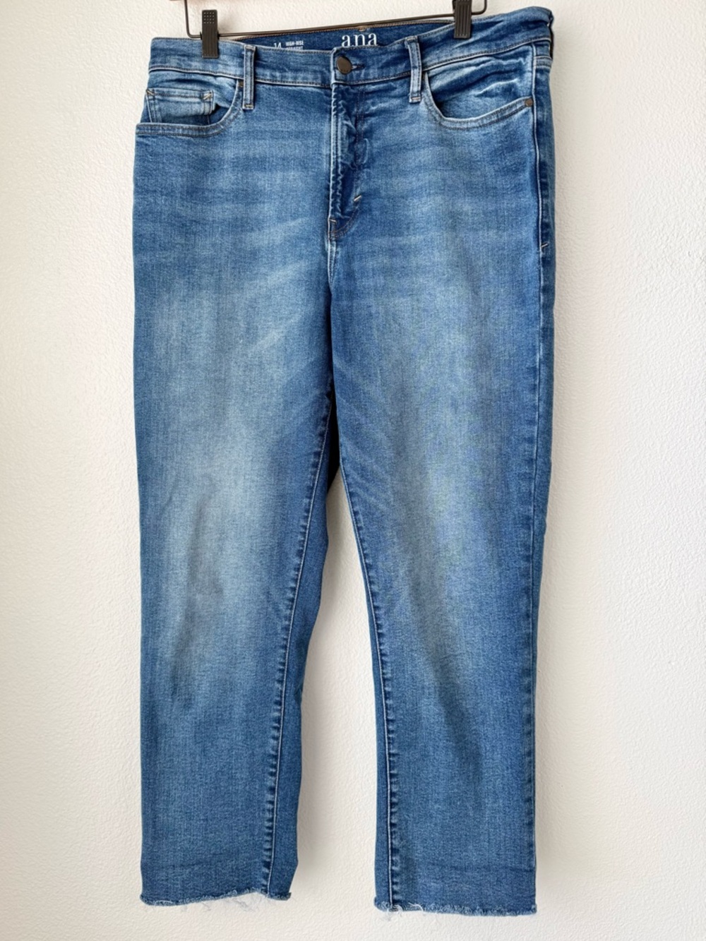 a.n.a High Rise Straight Leg Jeans Women's Size 14 Medium Wash Raw Hem Stretch